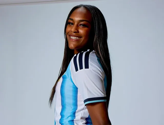 Aaliyah Edwards Bio, Wiki, Net Worth, Age, Height, WNBA, UConn